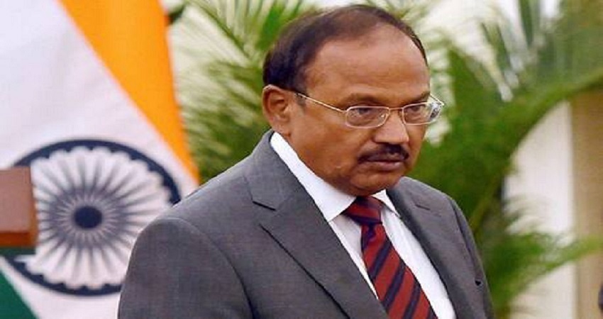NSA अजित डोभाल ने चीनी विदेश मंत्री से की बात और LAC पर पीछे हट गई सेना NSA अजित डोभाल ने चीनी विदेश मंत्री से की बात और LAC पर पीछे हट गई सेना